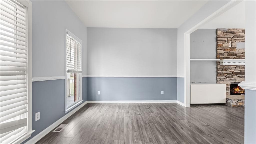 5 bedroom, 4 bathroom, 3,211 sq ft single family residence for sale at 2295 Worthington Drive, Powder Springs, GA 30127 — photo 6