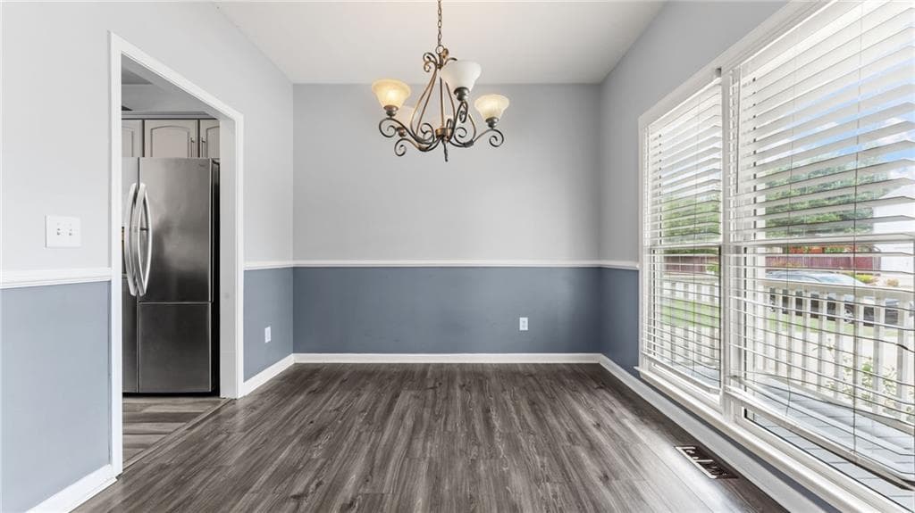 5 bedroom, 4 bathroom, 3,211 sq ft single family residence for sale at 2295 Worthington Drive, Powder Springs, GA 30127 — photo 10