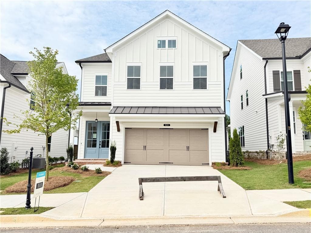 3 bedroom, 3 bathroom, 2,284 sq ft single family residence sold at 624 Silva Street, Cumming, GA 30040