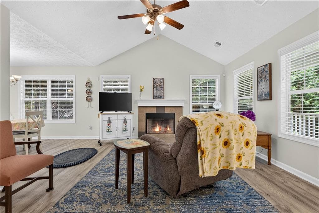 4 bedroom, 3 bathroom, 1,320 sq ft single family residence under contract at 2287 Turtle Cove Throughway, Monticello, GA 31064 — photo 4