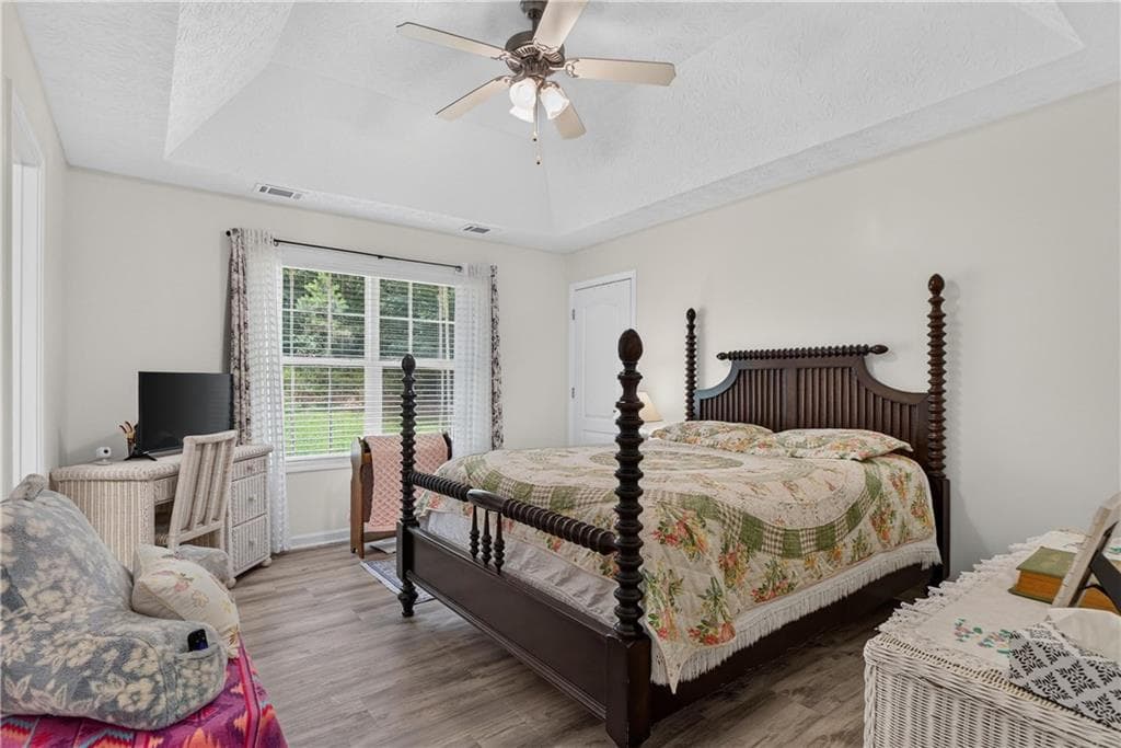 4 bedroom, 3 bathroom, 1,320 sq ft single family residence under contract at 2287 Turtle Cove Throughway, Monticello, GA 31064 — photo 9