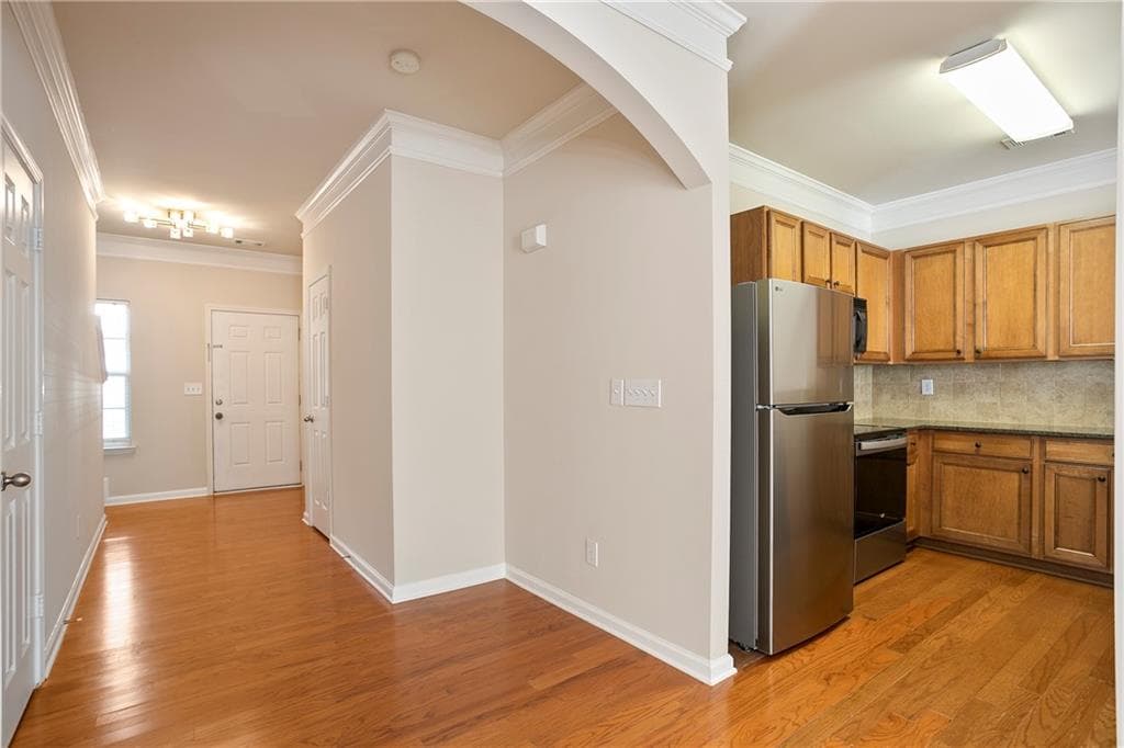 2 bedroom, 3 bathroom, 1,732 sq ft townhouse for rent at 2330 Meadow Peak Point, Duluth, GA 30097 for $1,900 a month — photo 2