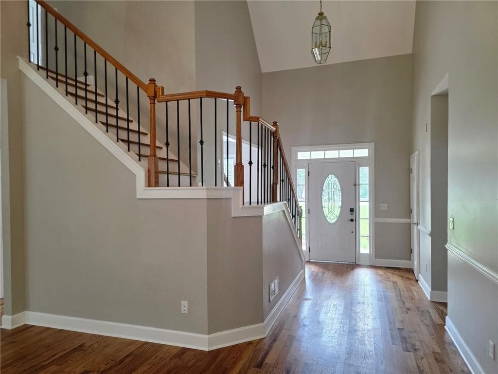 5 bedroom, 4 bathroom, 2,924 sq ft single family residence for rent at 2257 Roseberry Lane, Grayson, GA 30017 for $3,300 a month — photo 2