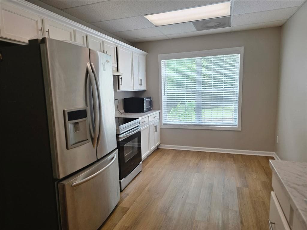 5 bedroom, 4 bathroom, 2,924 sq ft single family residence for rent at 2257 Roseberry Lane, Grayson, GA 30017 for $3,300 a month — photo 8