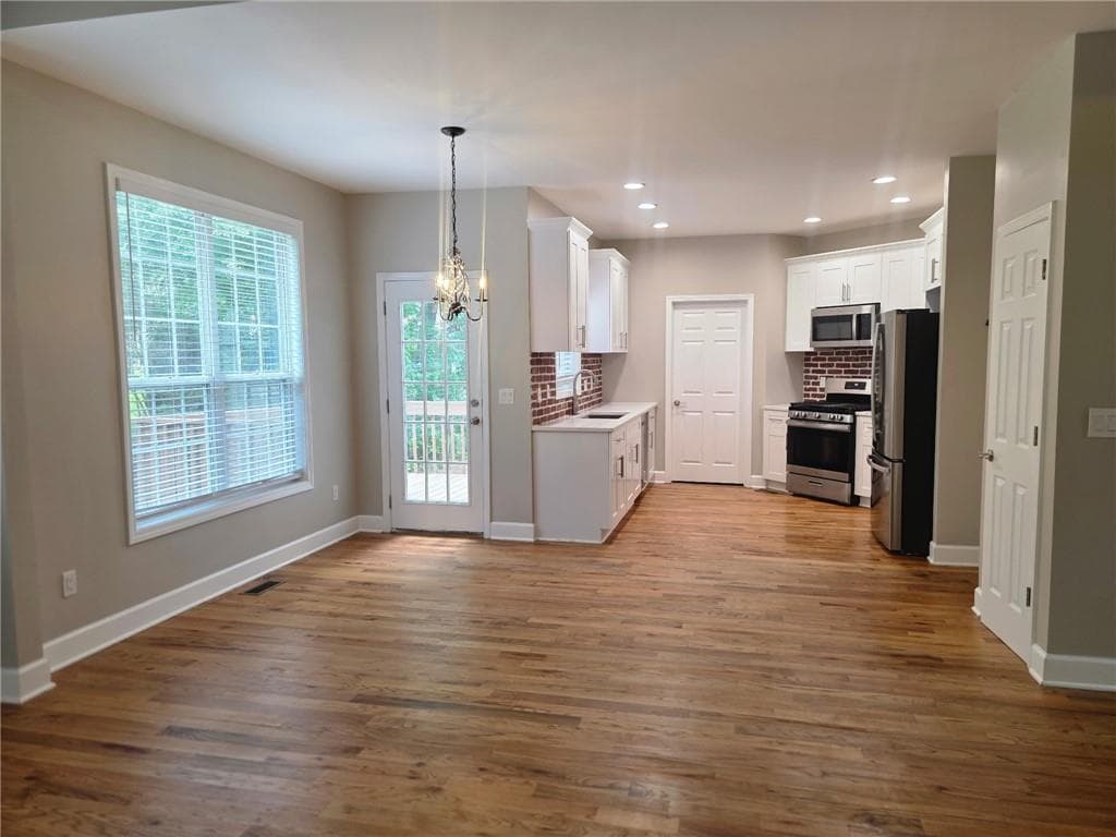 5 bedroom, 4 bathroom, 2,924 sq ft single family residence for rent at 2257 Roseberry Lane, Grayson, GA 30017 for $3,300 a month — photo 10