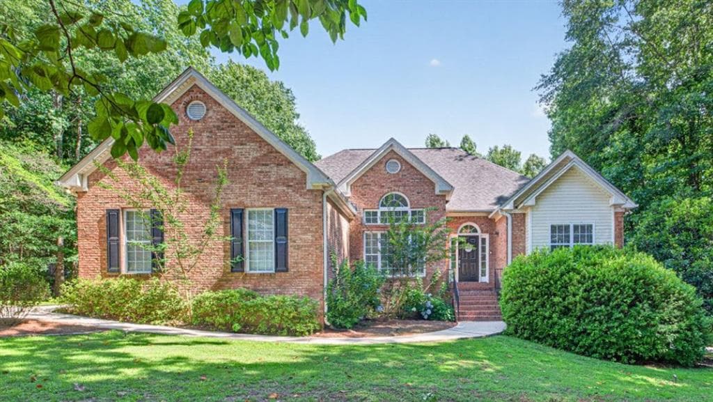 323 Oconee Lane