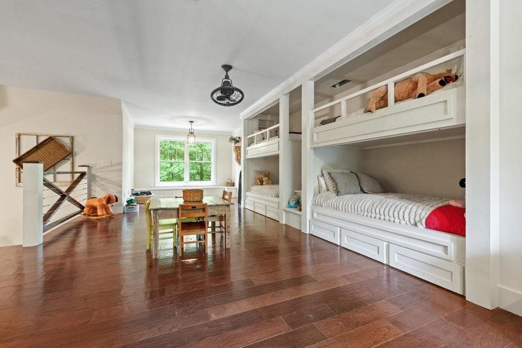 2 bedroom, 1 bathroom, 2,112 sq ft single family residence under contract at 331 Blackberry Trail, Ball Ground, GA 30107 — photo 7