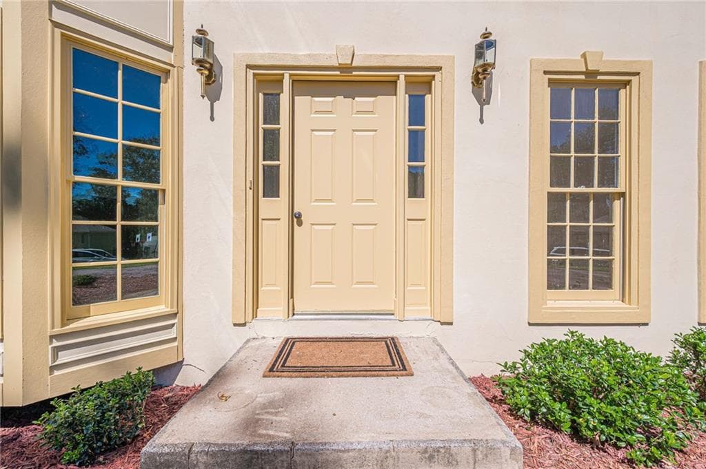 4 bedroom, 3 bathroom, 2,966 sq ft single family residence for sale at 2424 Tammeron Drive, Marietta, GA 30064 — photo 2