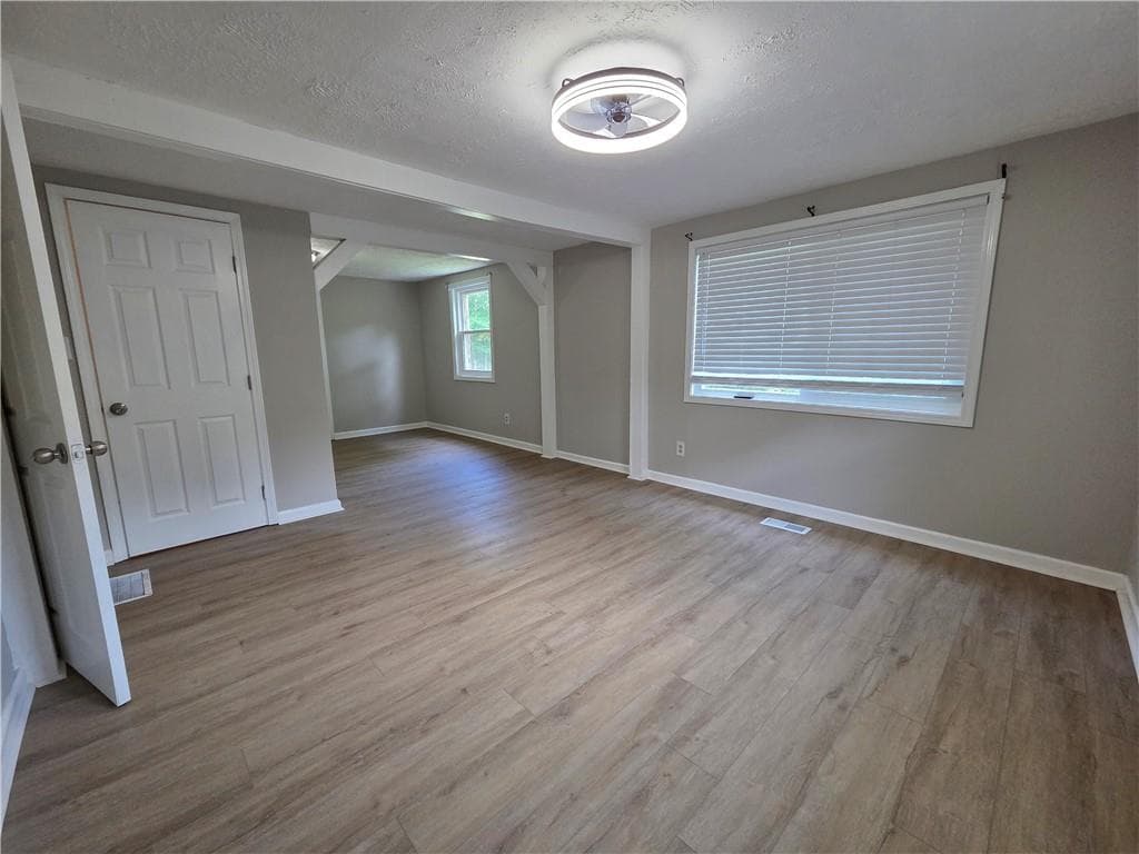 6 bedroom, 5 bathroom, 2,616 sq ft single family residence for sale at 3971 Buchanan Highway, Dallas, GA 30157 — photo 7