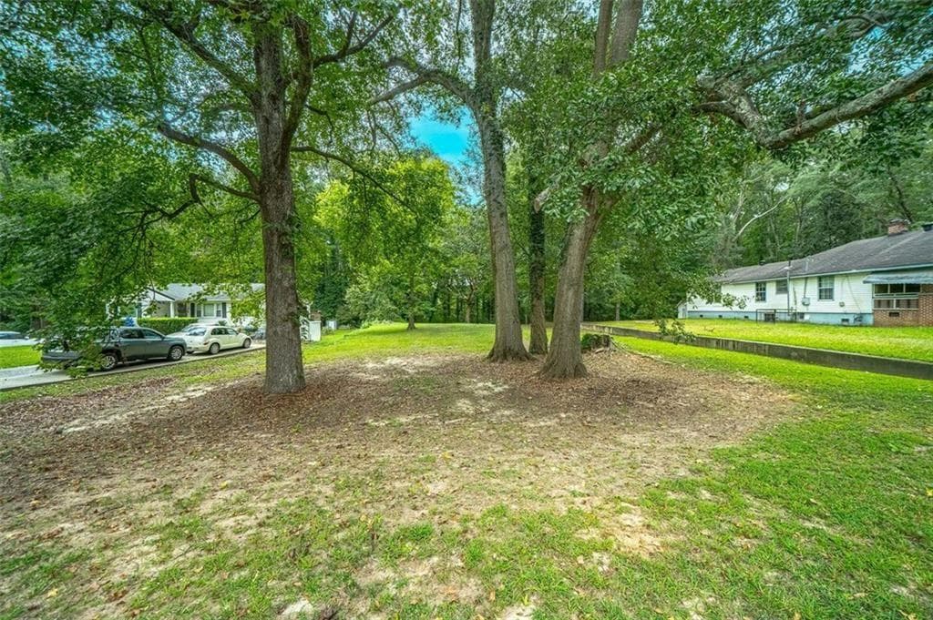 single family residence for sale at 691 GARY Road, Atlanta, GA 30318 — photo 5