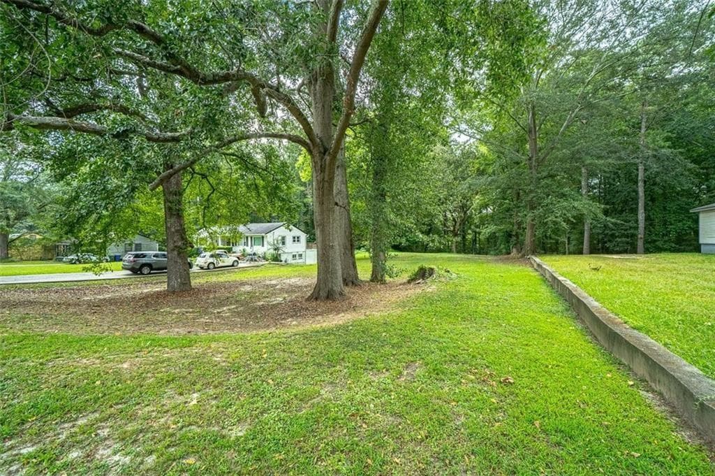 single family residence for sale at 691 GARY Road, Atlanta, GA 30318 — photo 6