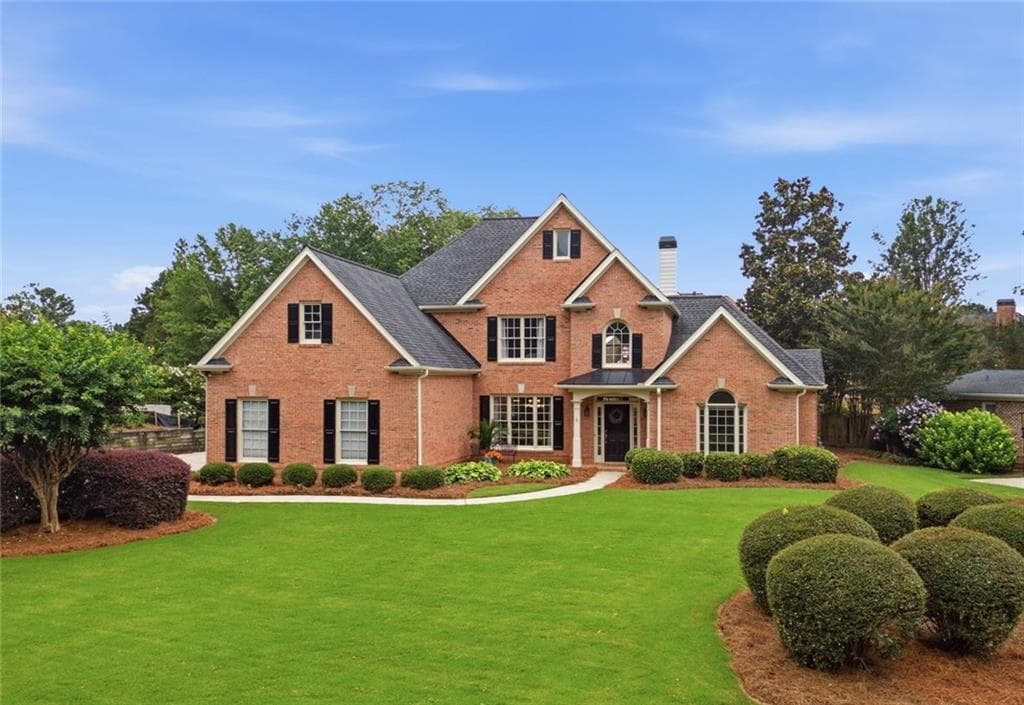 4 bedroom, 3 bathroom, 3,388 sq ft single family residence sold at 6915 Lancaster Circle, Cumming, GA 30040