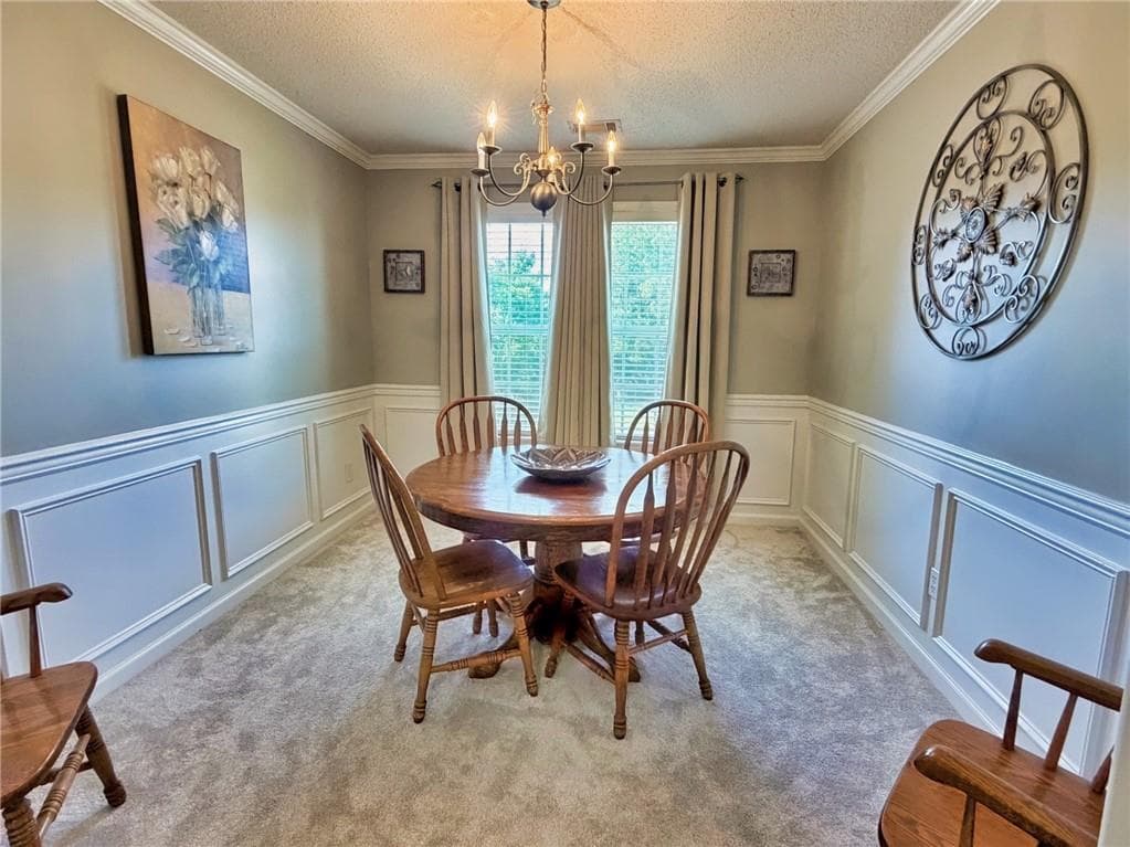 5 bedroom, 3 bathroom, 2,577 sq ft single family residence for sale at 713 Moonlite Trace, Winder, GA 30680 — photo 6