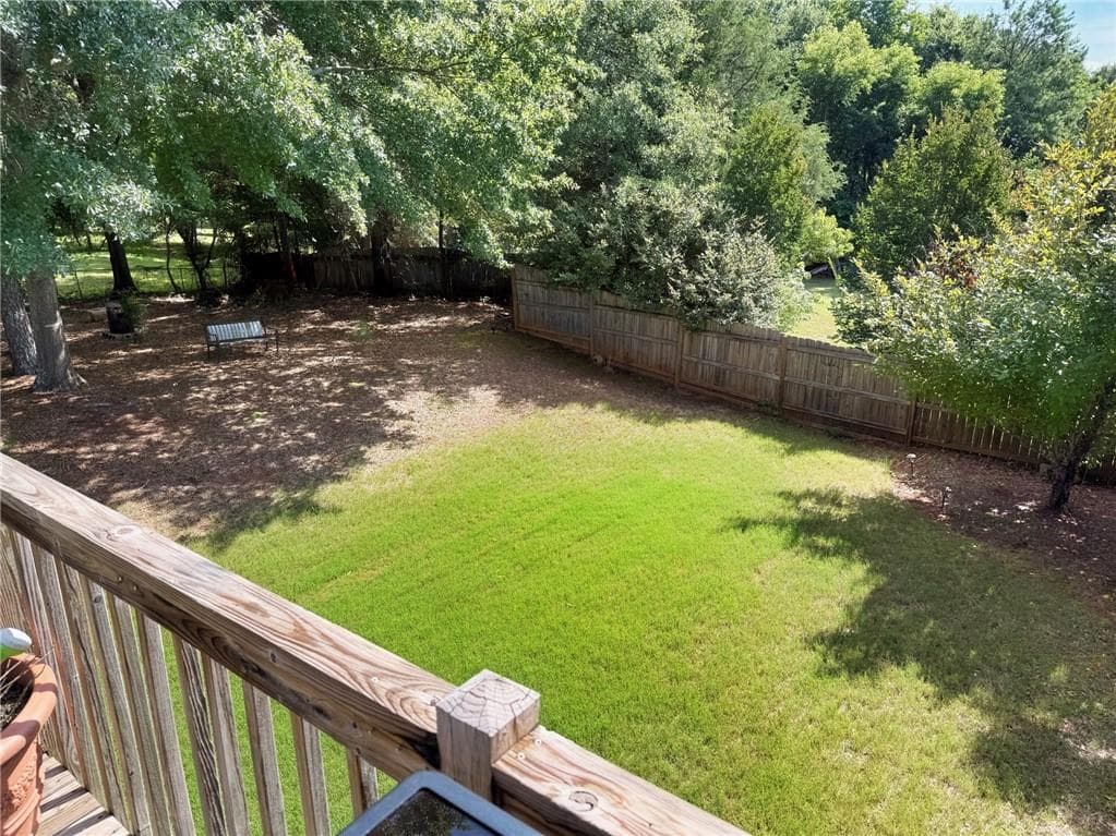 5 bedroom, 3 bathroom, 2,577 sq ft single family residence for sale at 713 Moonlite Trace, Winder, GA 30680 — photo 7