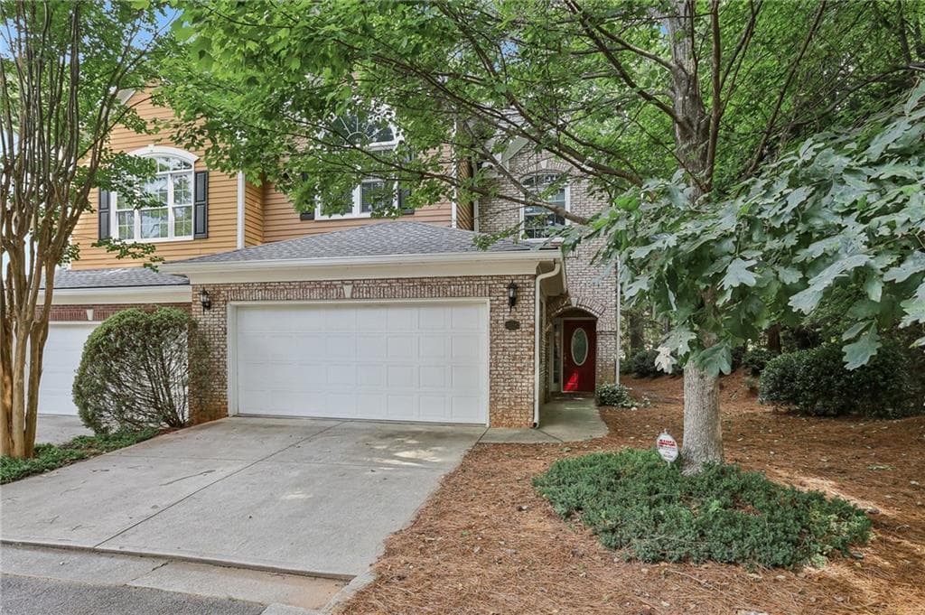 2 bedroom, 3 bathroom, 1,951 sq ft townhouse for sale at 3239 Tomeh Way, Tucker, GA 30084 — photo 4