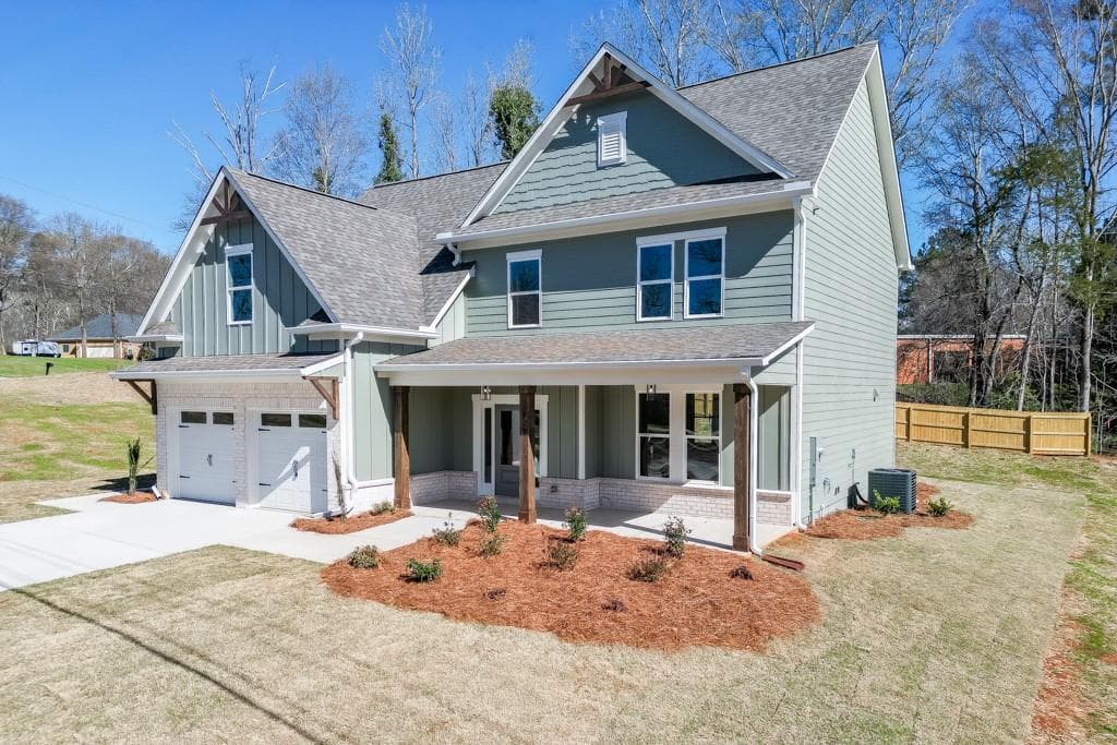 4 bedroom, 3 bathroom, 2,674 sq ft single family residence for sale at 929 Lakeview, Commerce, GA 30529 — photo 3