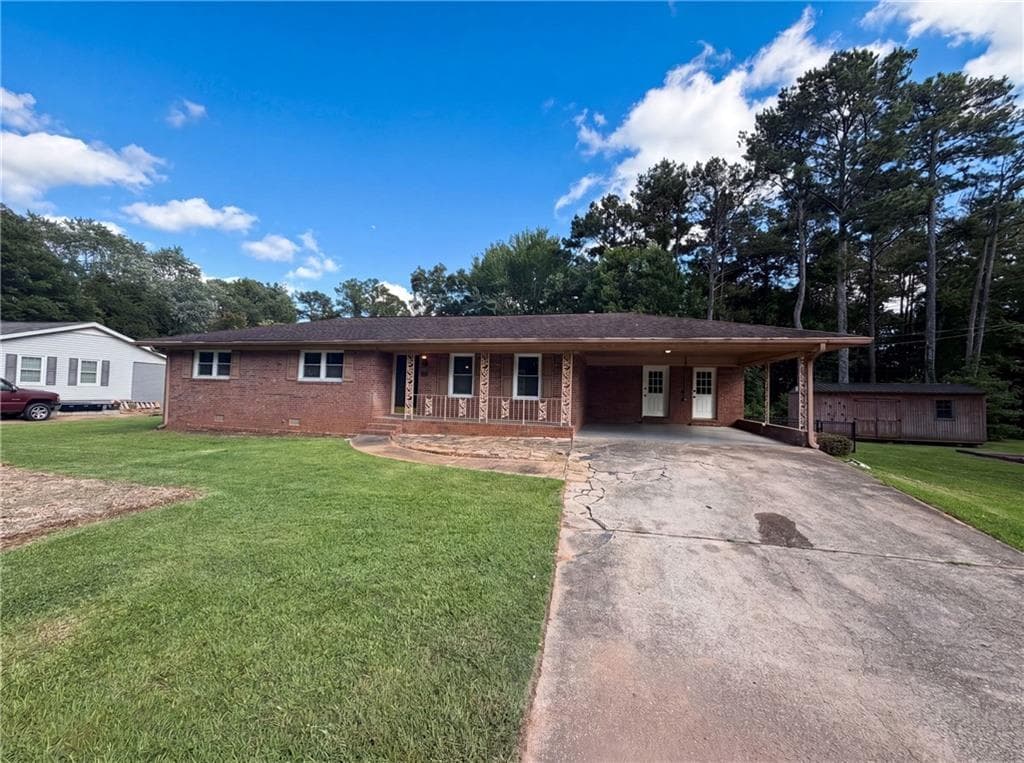 3 bedroom, 2 bathroom, 1,397 sq ft single family residence for sale at 5795 Stewart Mill Road, Douglasville, GA 30135