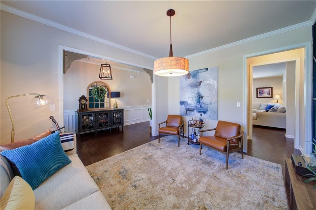 4 bedroom, 5 bathroom, 4,315 sq ft single family residence for sale at 4950 Plainsman Circle, Cumming, GA 30028 — photo 7