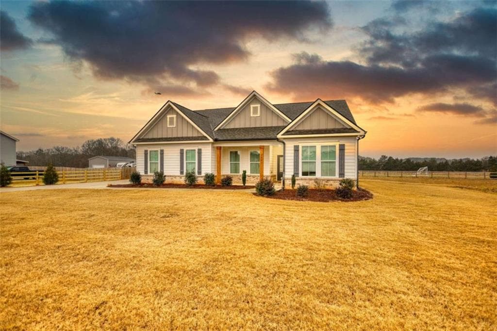 4 bedroom, 3 bathroom, 2,195 sq ft single family residence sold at 3741 Highway 83, Good Hope, GA 30641