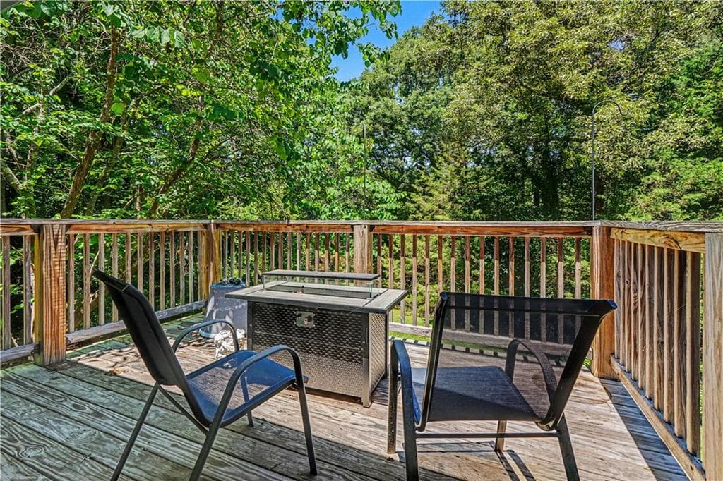 4 bedroom, 3 bathroom, 3,257 sq ft single family residence for sale at 165 Bar H Drive, Athens, GA 30605 — photo 10