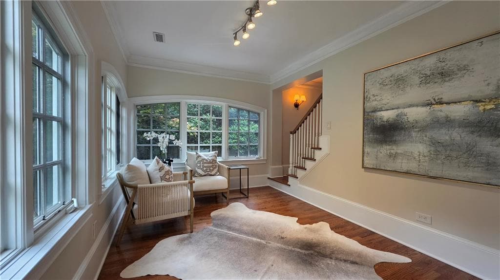 6 bedroom, 6 bathroom, 5,498 sq ft single family residence under contract at 223 Brighton Road, Atlanta, GA 30309 — photo 3