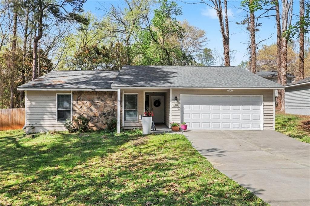 3 bedroom, 4 bathroom, 1,575 sq ft single family residence for sale at 1370 Terramont Drive, Roswell, GA 30076 — photo 9