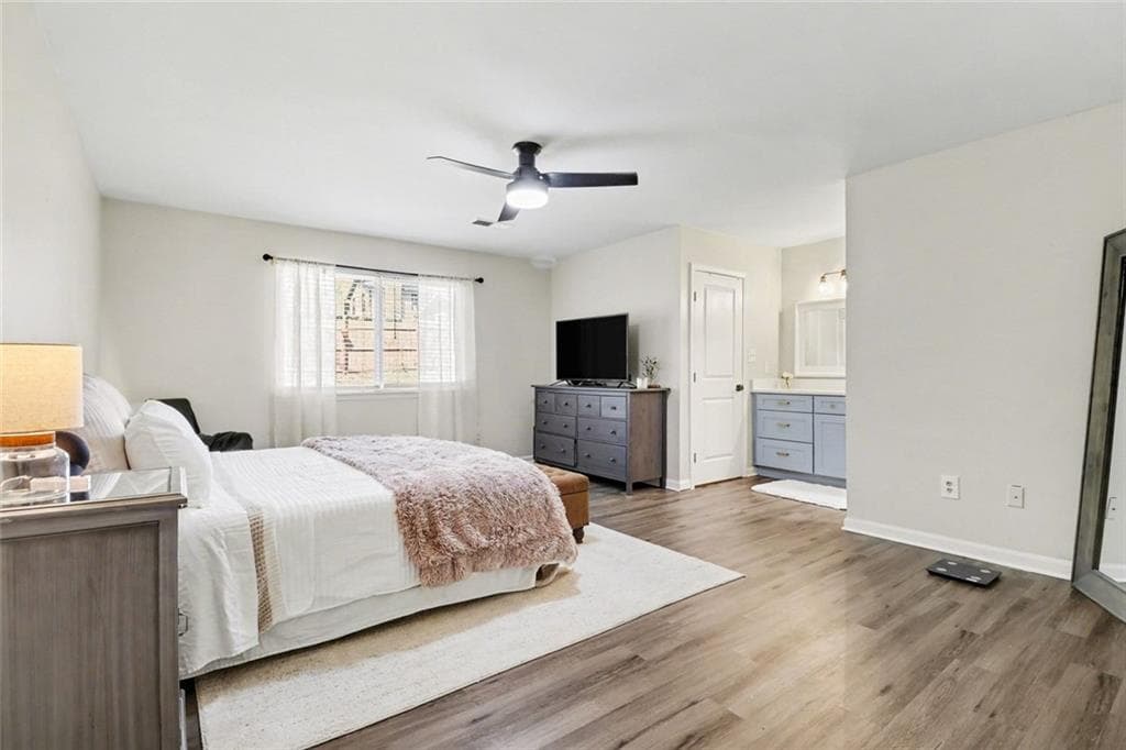 3 bedroom, 4 bathroom, 1,575 sq ft single family residence for sale at 1370 Terramont Drive, Roswell, GA 30076 — photo 5