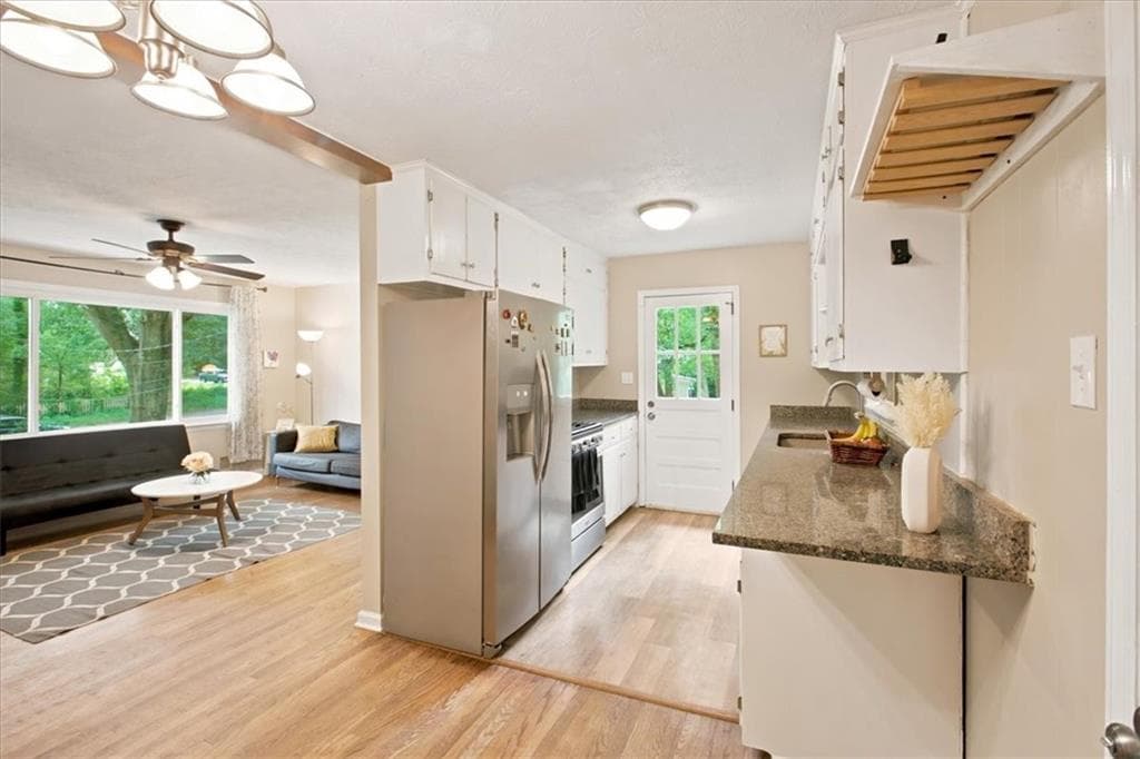 3 bedroom, 3 bathroom, 1,741 sq ft single family residence under contract at 3424 Shawnee Trail, Smyrna, GA 30080 — photo 8