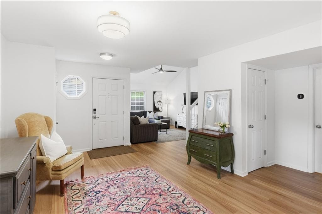 2 bedroom, 3 bathroom, 1,290 sq ft condominium under contract at 1468 Briarwood Road 301, Atlanta, GA 30319 — photo 7