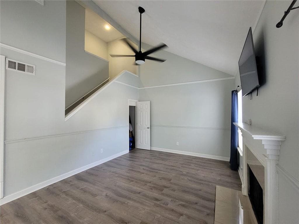 2 bedroom, 2 bathroom, 1,373 sq ft townhouse for sale at 5980 Sherwood Trace, Lithonia, GA 30038 — photo 3