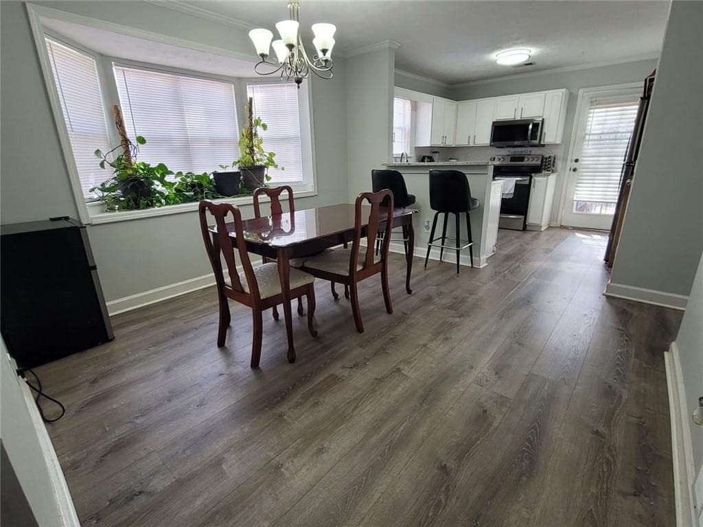 2 bedroom, 2 bathroom, 1,373 sq ft townhouse for sale at 5980 Sherwood Trace, Lithonia, GA 30038 — photo 4