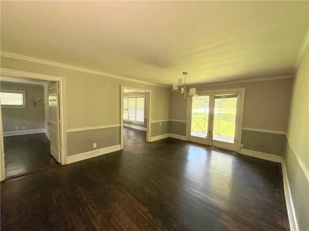 3 bedroom, 2 bathroom, 1,973 sq ft single family residence for sale at 1363 Boat Rock Road, Atlanta, GA 30331 — photo 8