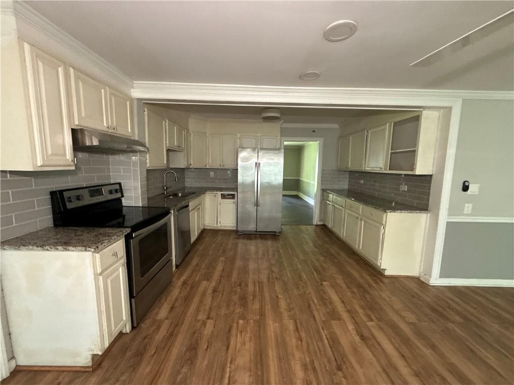 3 bedroom, 2 bathroom, 1,973 sq ft single family residence for sale at 1363 Boat Rock Road, Atlanta, GA 30331 — photo 10