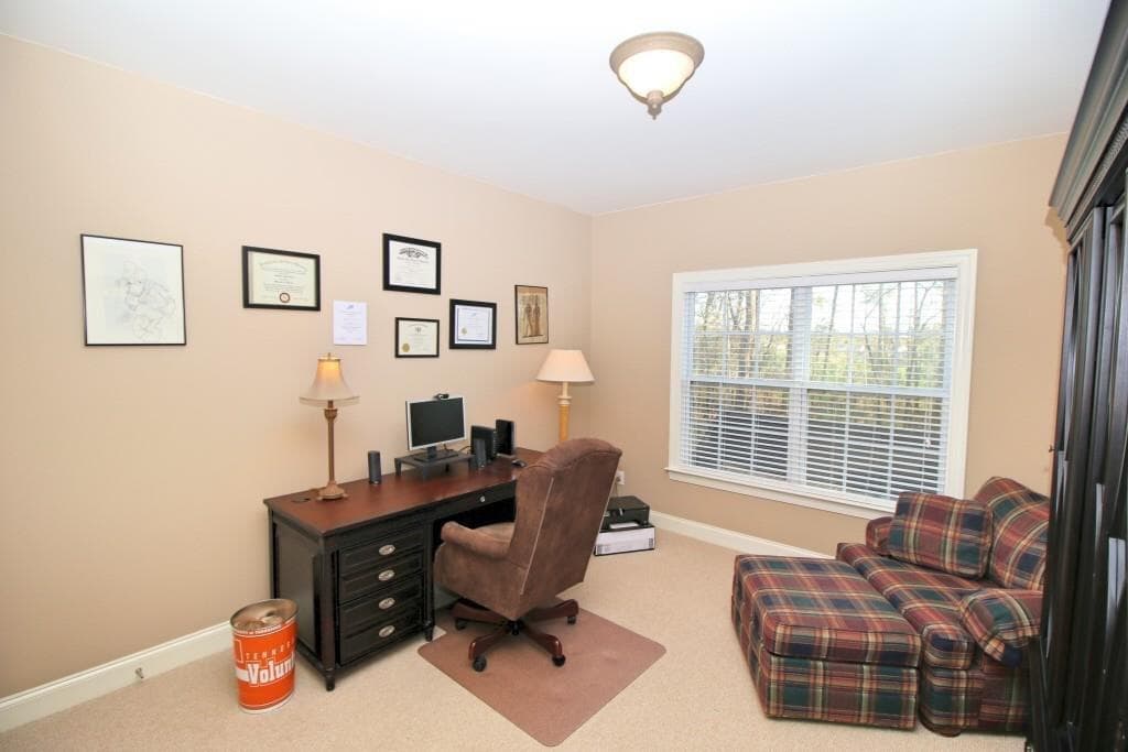 6 bedroom, 4 bathroom, 4,431 sq ft single family residence for rent at 2217 Chaseford Lane, Powder Springs, GA 30127 for $3,700 a month — photo 9