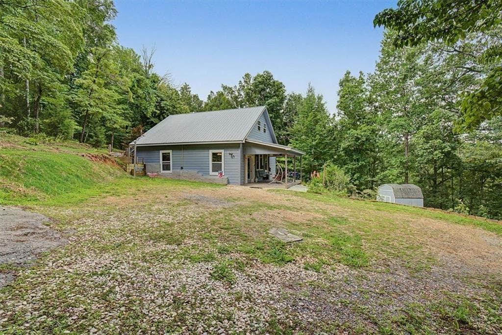 2 bedroom, 1 bathroom, 1,792 sq ft single family residence for sale at 1002 Raccoon Ridge, Ranger, GA 30734 — photo 8