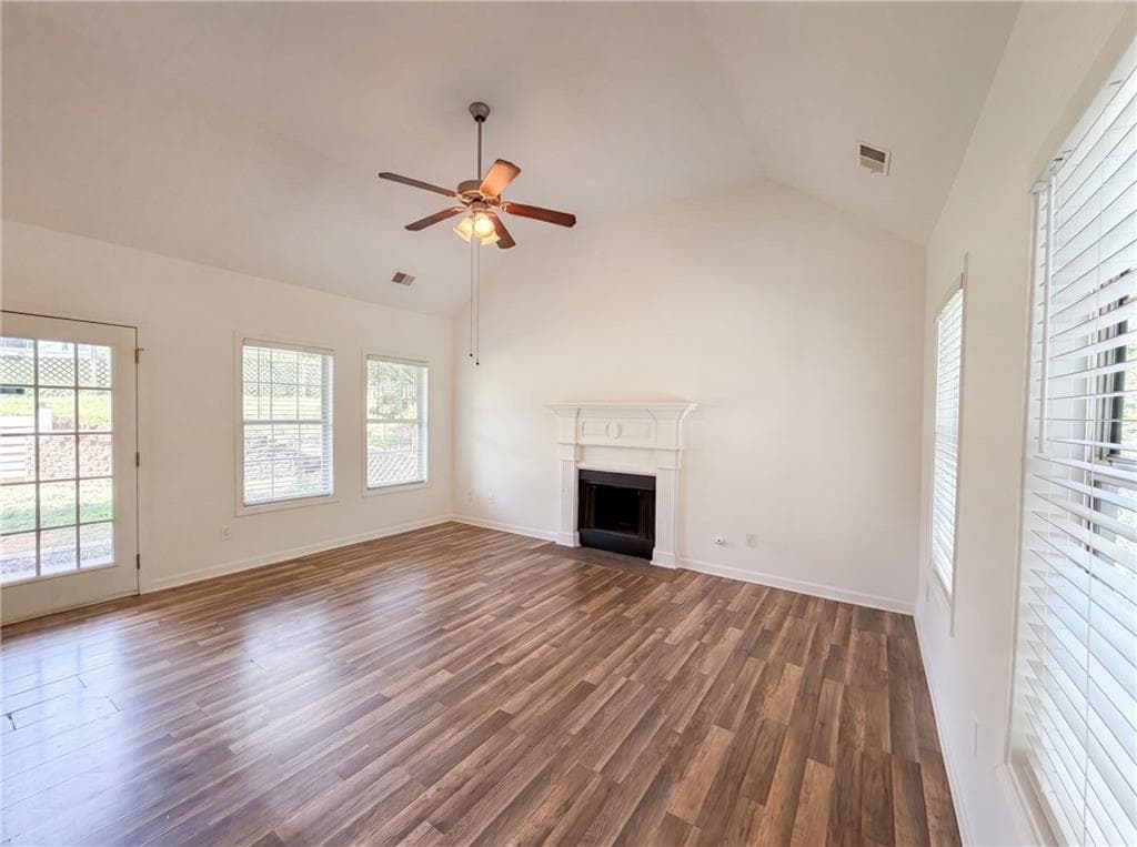 4 bedroom, 3 bathroom, 2,408 sq ft single family residence for sale at 3912 Mcguire Way, Kennesaw, GA 30144 — photo 3