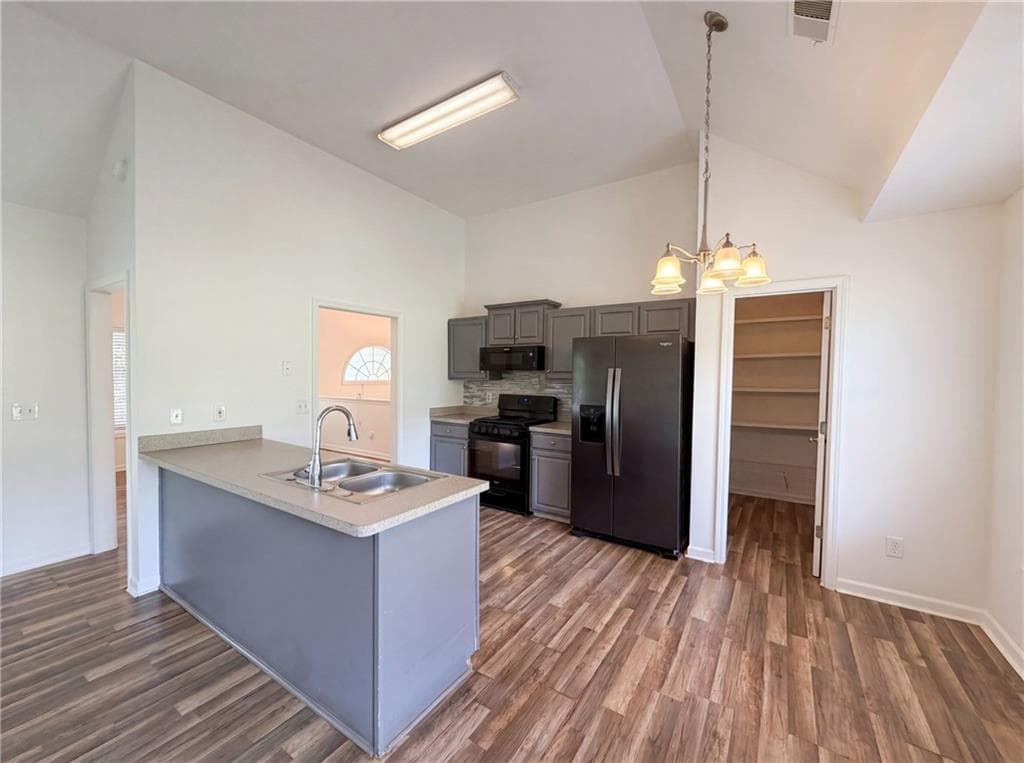 4 bedroom, 3 bathroom, 2,408 sq ft single family residence for sale at 3912 Mcguire Way, Kennesaw, GA 30144 — photo 7