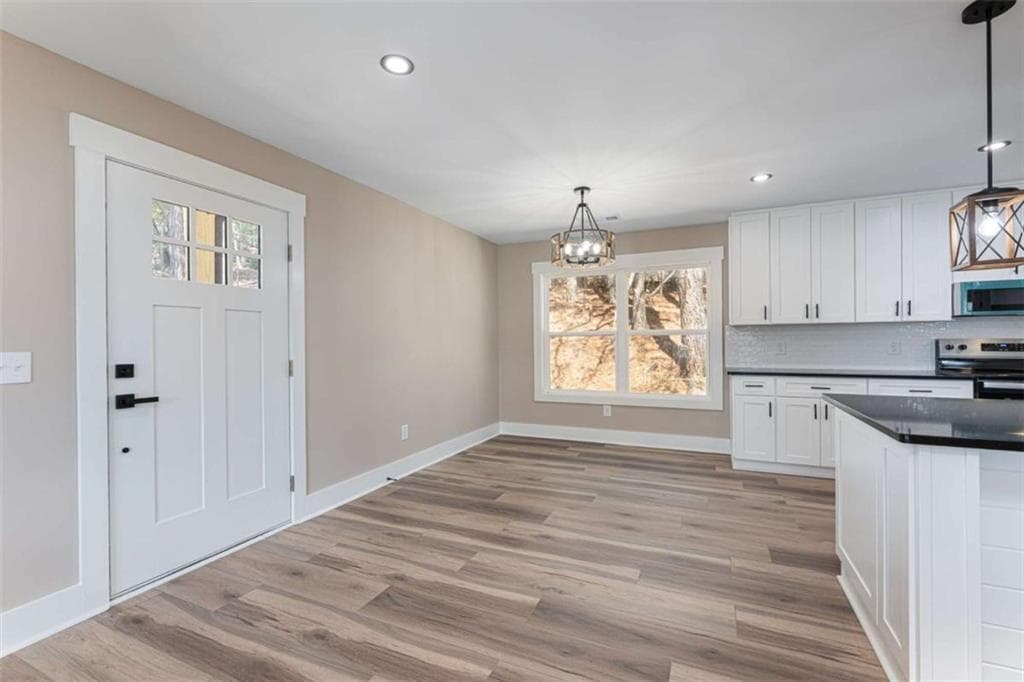 3 bedroom, 2 bathroom, 1,624 sq ft single family residence for sale at 1870 Pat Colwell Road, Blairsville, GA 30512 — photo 5