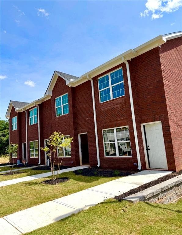 3 bedroom, 2 bathroom, 1,500 sq ft condominium for sale at 2447 Terrace View Nw, Gainesville, GA 30501 — photo 4
