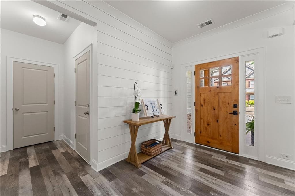 4 bedroom, 4 bathroom, 2,889 sq ft single family residence for sale at 31 Lake Sydney Drive, Dawsonville, GA 30534 — photo 7