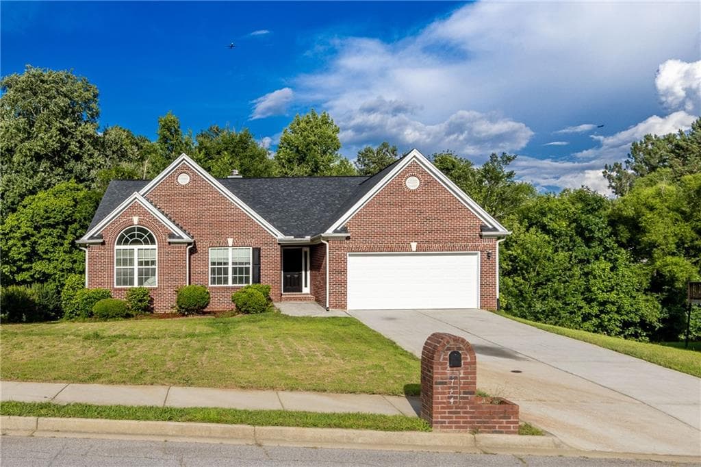 3 bedroom, 2 bathroom, 2,185 sq ft single family residence for sale at 1784 Cedar Walk Lane, Conley, GA 30288