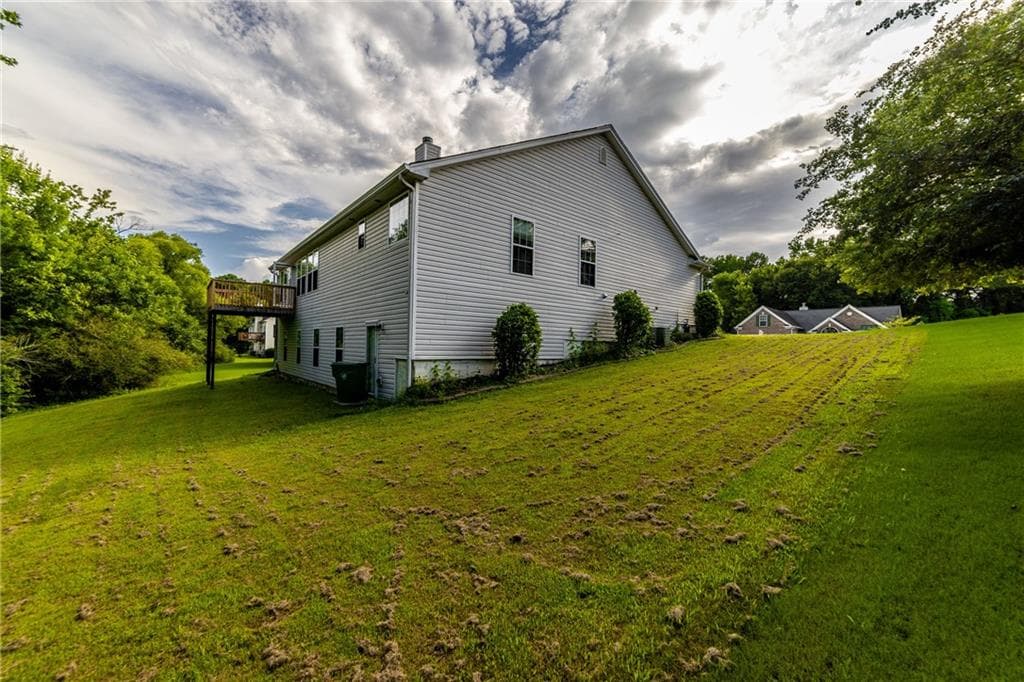 3 bedroom, 2 bathroom, 2,185 sq ft single family residence for sale at 1784 Cedar Walk Lane, Conley, GA 30288 — photo 5