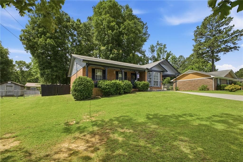 3 bedroom, 2 bathroom, 1,224 sq ft single family residence for sale at 19 Frances Drive, Rome, GA 30165 — photo 2
