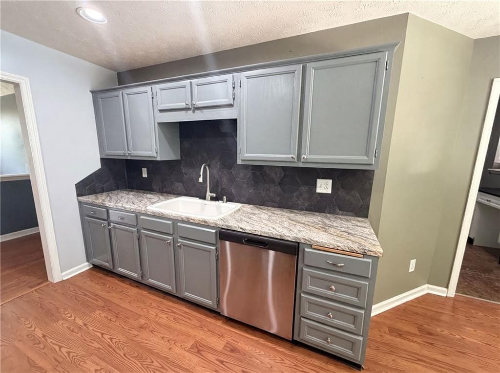 3 bedroom, 2 bathroom, 2,532 sq ft single family residence under contract at 4150 Jonathan Lane, Cumming, GA 30040 — photo 10