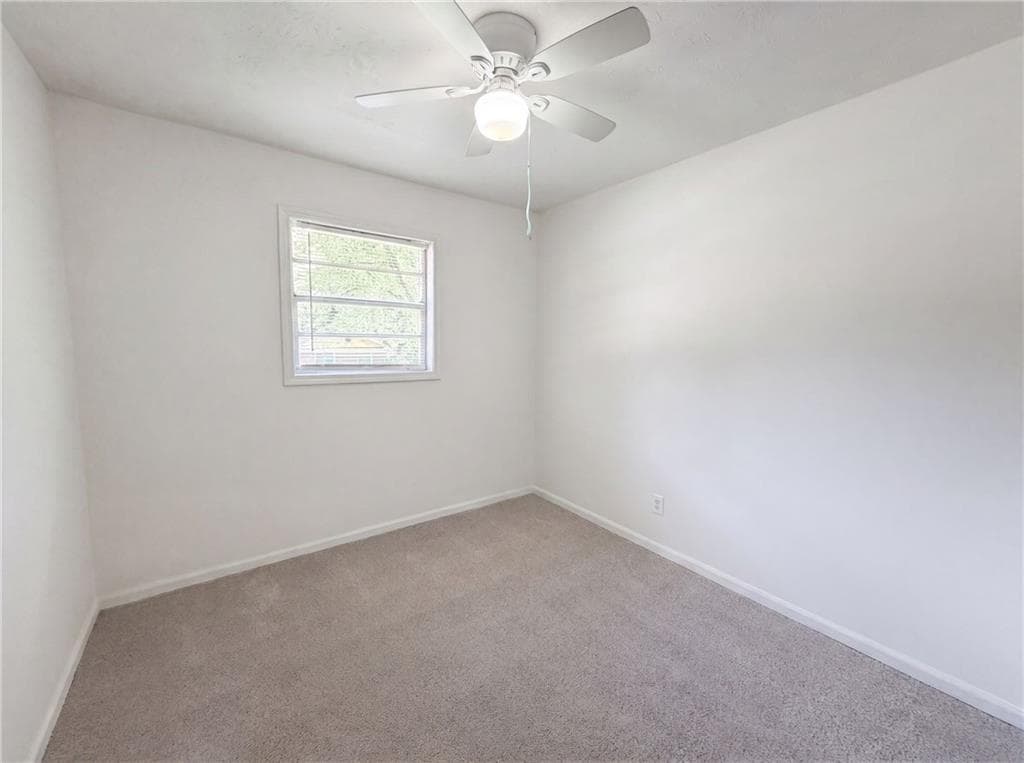 3 bedroom, 1 bathroom, 1,062 sq ft single family residence under contract at 6503 Jackie Lane, Austell, GA 30106 — photo 8