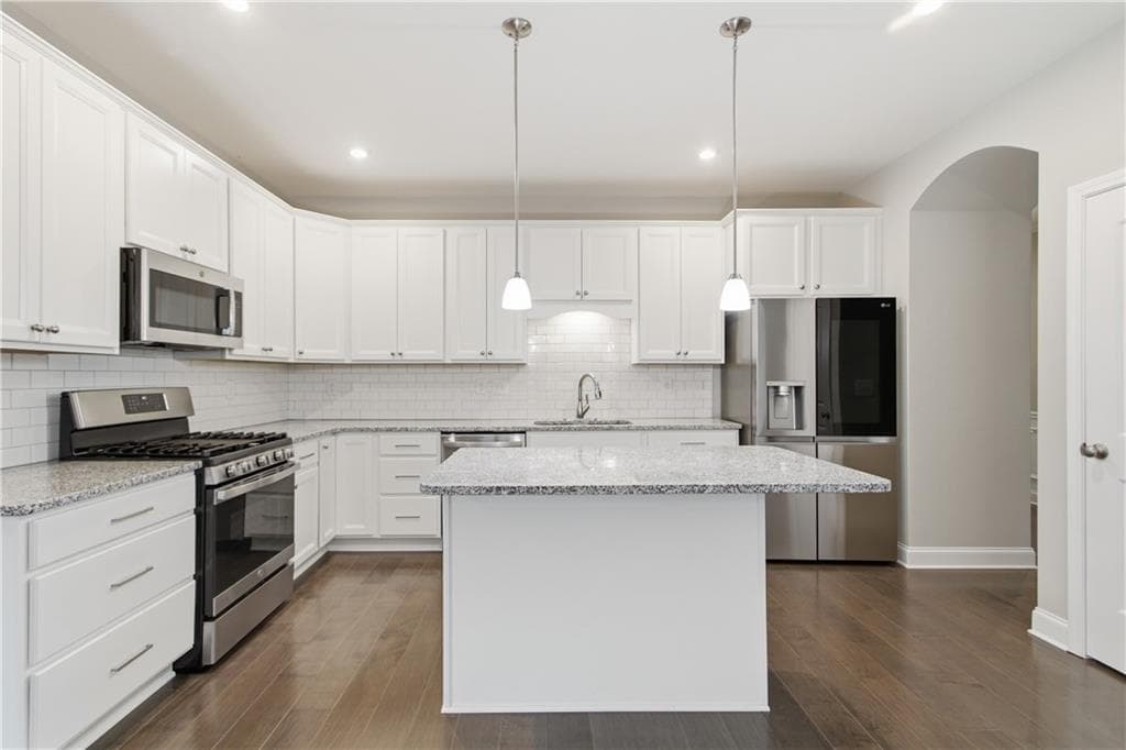 3 bedroom, 2 bathroom, 1,733 sq ft single family residence for sale at 210 Balsam Drive, Dallas, GA 30157 — photo 10