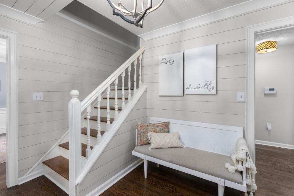 5 bedroom, 3 bathroom, 3,020 sq ft single family residence for sale at 1025 Foxfire Drive, Lawrenceville, GA 30044 — photo 6