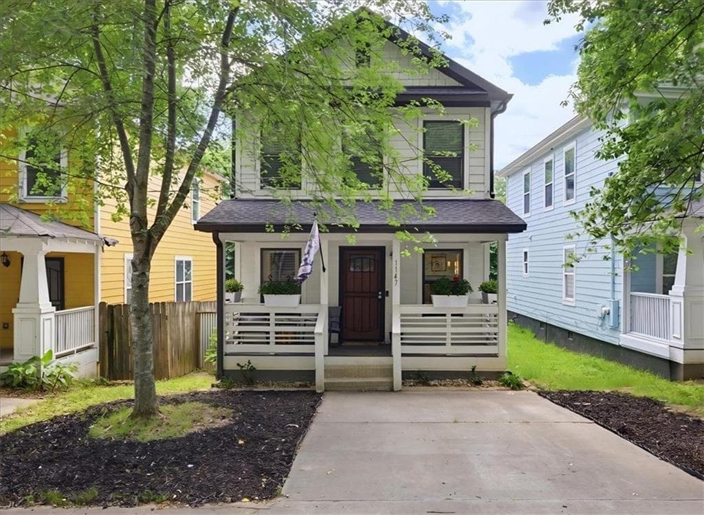 3 bedroom, 3 bathroom, 1,728 sq ft single family residence for sale at 1147 Smith Street, Atlanta, GA 30310