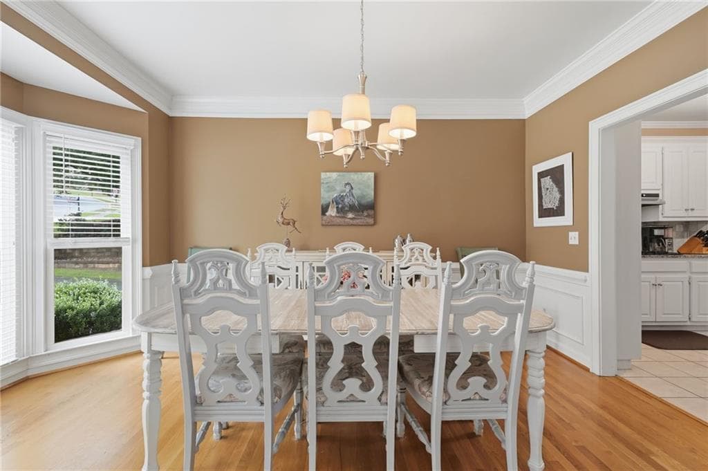 5 bedroom, 4 bathroom, 3,563 sq ft single family residence for sale at 225 Colonial Drive, Woodstock, GA 30189 — photo 7
