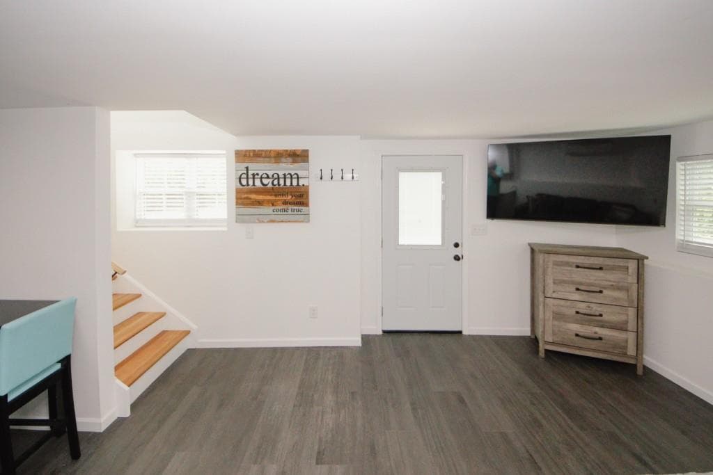 1 bedroom, 2 bathroom, 960 sq ft single family residence for rent at 6157 Orville Drive COTTAG, Flowery Branch, GA 30542 for $1,500 a month — photo 7